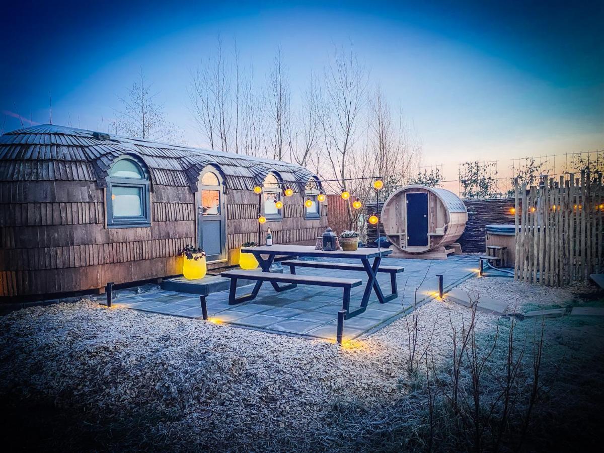 Bed & Wellness Klein Knorrestein With Private Hottub And Sauna And Tandembike Rental Included In Price Almere Bagian luar foto